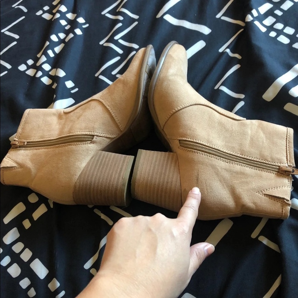 Booties - Picture 4 of 7